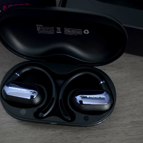 Monster Beats AC322 Bluetooth Headphones - Wireless Open Ear-hook 36hr IPX5 NEW - Picture 4 of 8